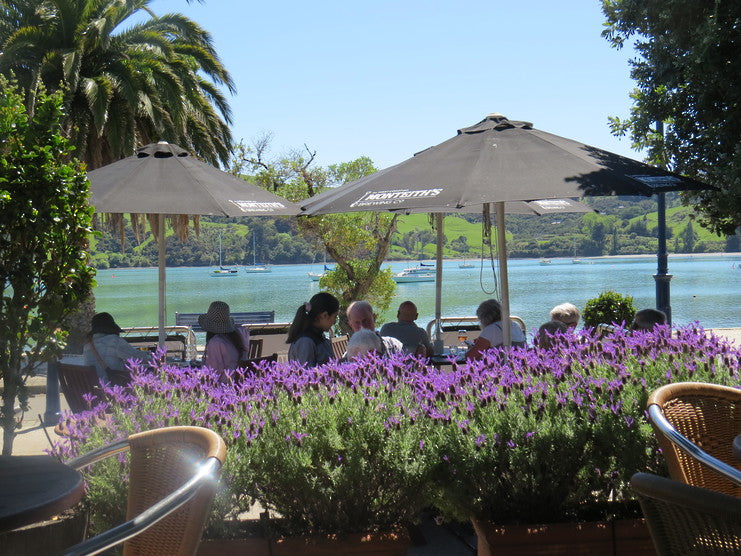 Akaroa-Banks_Peninsula-Canterbury_Trails-cafe