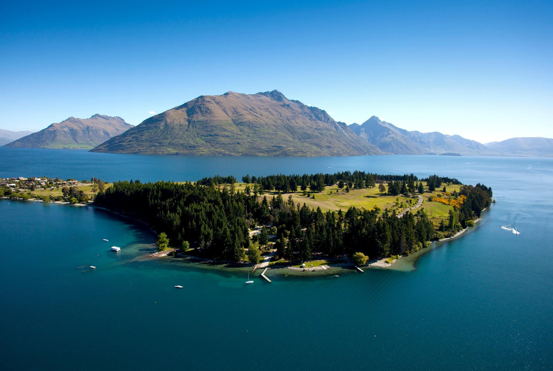 Queenstown - West Coast Glaciers - Arthurs Pass - Christchurch:  Private Three Day Tour